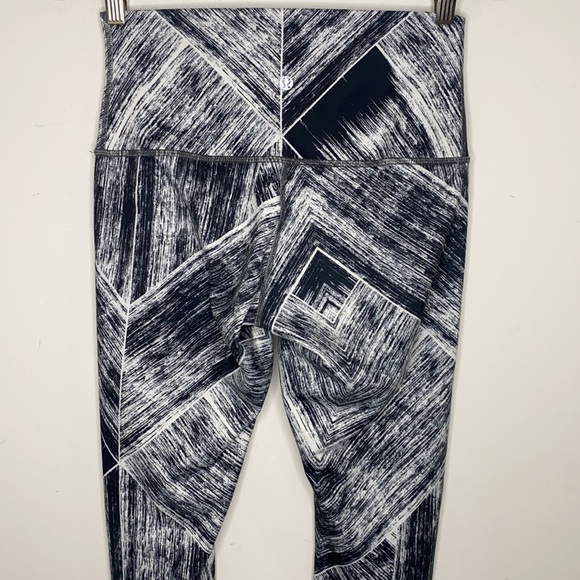 Lululemon eWunder Under Pant *Full-On 8 - Picture 8 of 13